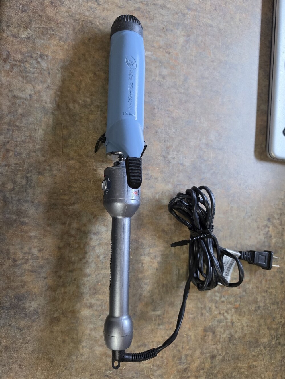 T3 Tourmaline Twirl Spring Curling Iron